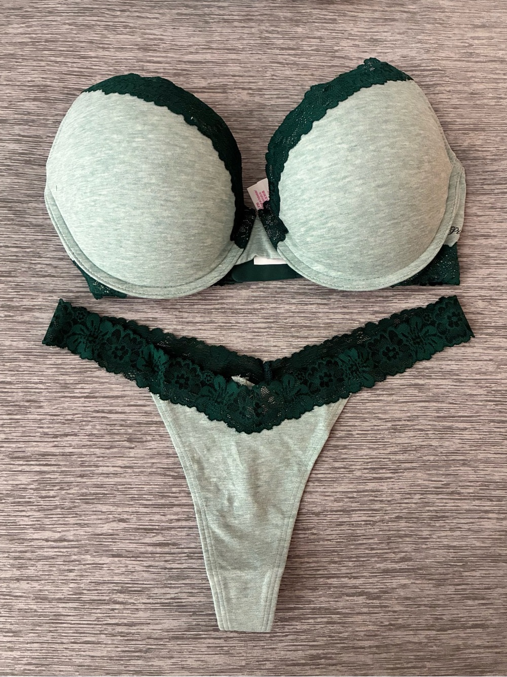 PINK Victoria's Secret Light Mint Bra & Dark Green Lace Thong Set